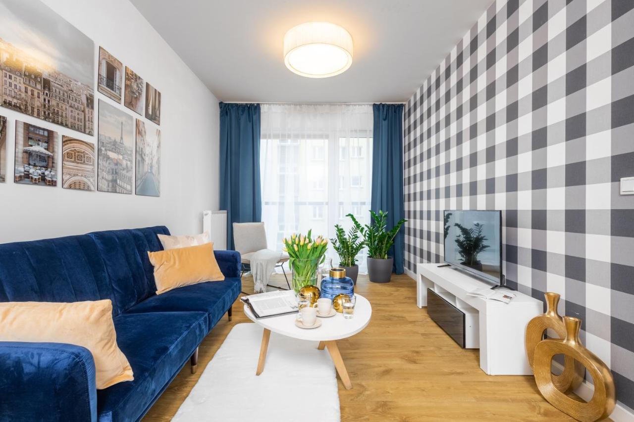 Aparthotel Deluxe By The Railway Station